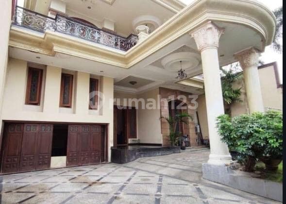 RUMAH MEWAH IMAM BONJOL PUSAT KOTA SURABAYA LEBAR 15 METER ROW JALAN 5 MOBIL DENGAN 6KAMAR TIDUR DEKAT RAYA DARMO, DIPONEGORO, KARTINI
