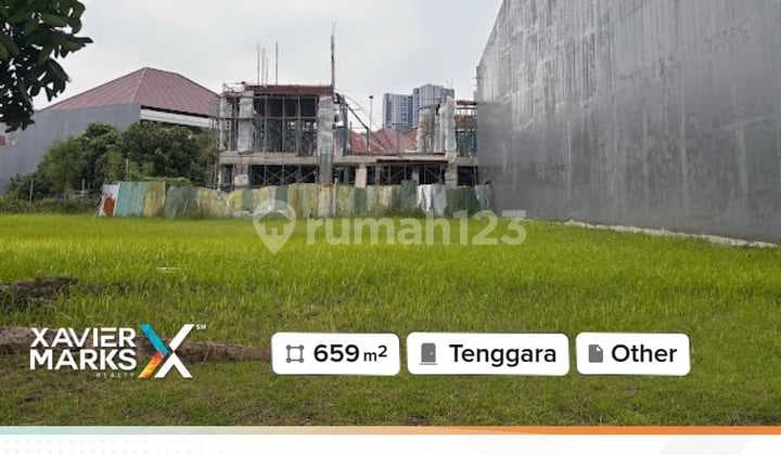 Tanah Kavling Raya Laguna Pakuwon City Dimensi 18X36,6 Meter Dekat Papaya