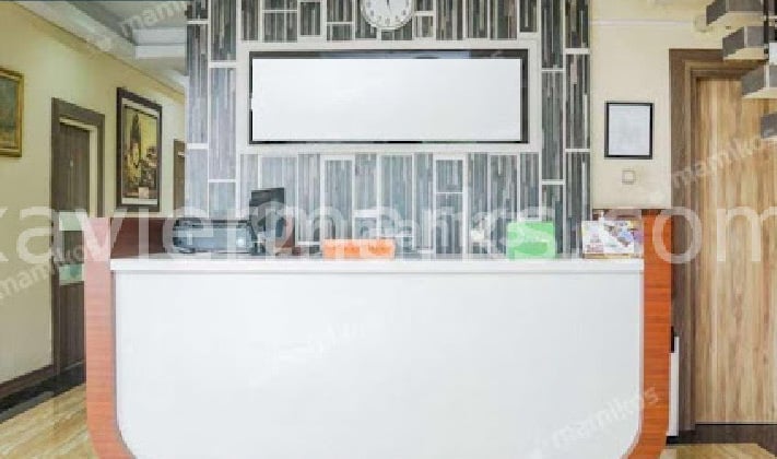 Guest House Kost Eksklusif di Gayungsari dental 18 kamar Bangunan 4 lantai okupansi 100%