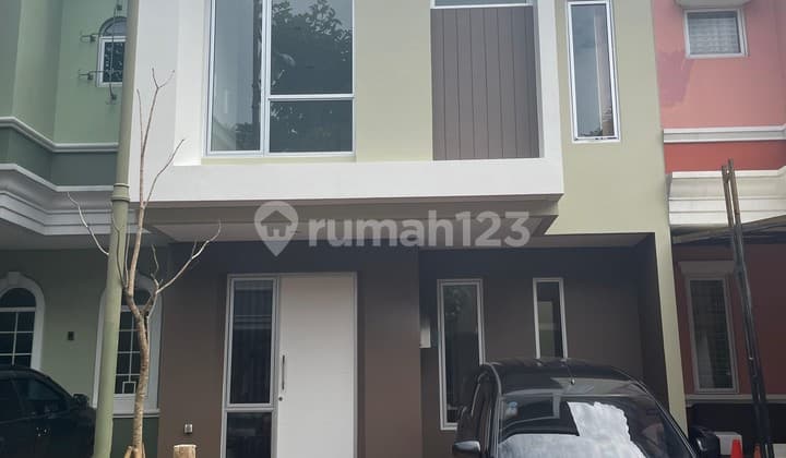 Furnished Rumah 2 Lantai Cluster Malibu Village Gading Serpong