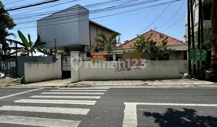 Bonus Land with Building on the Edge of Old Sompak Main Road, South Semarang Bonus Land with Building on the Edge of Old Sompak Main Road, South Semarang