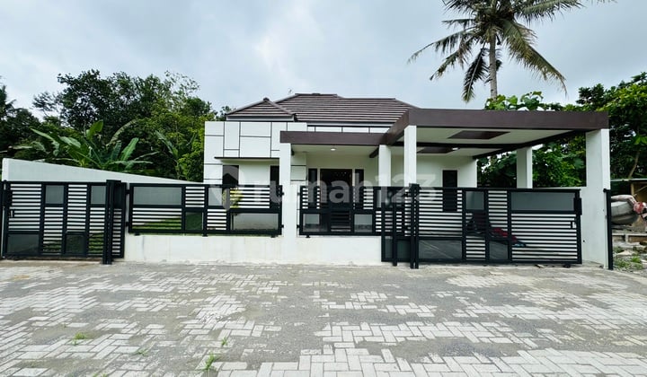 Rumah Baru Siap Huni di Jl Wates Dekat Kampus Mercu Buana