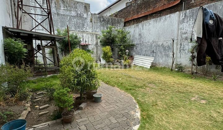 Tanah Beserta Bangunan, Di Pogung Baru Dekat Kampus Ugm, Sleman