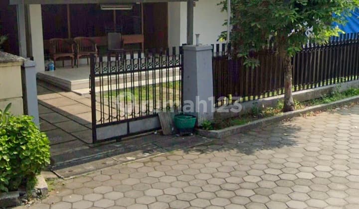 Land with Building at Jakal Km5 (Pogung Baru) Near UGM