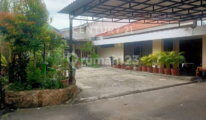 Residential House and 19-Room Boarding House in Percetakan Negara