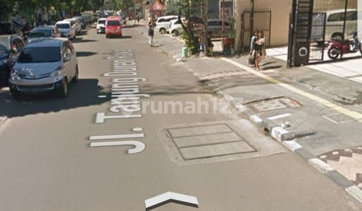 3.5-story shop house by the roadside, Tanjung Duren, Grogol, West Jakarta