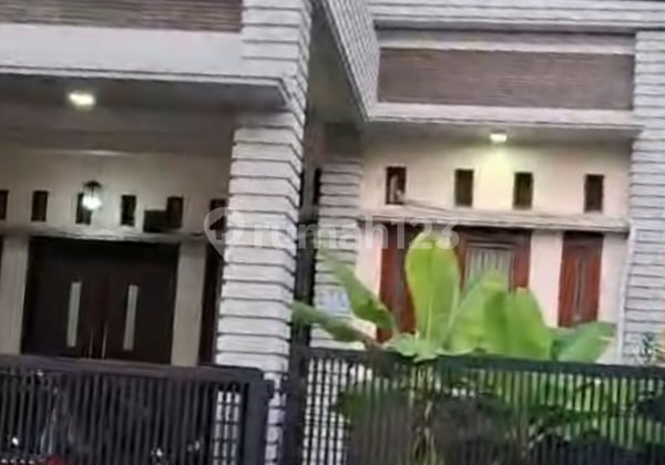 Dijual Rumah Cantik Dekat Toll Jorr Jatiasih