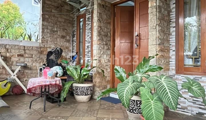Dijual Rumah Cantik Dekat Stasiun Bojong Gede
