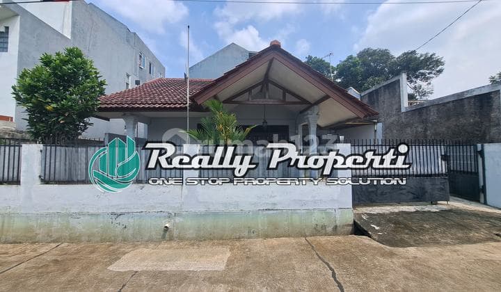Dijual Rumah dengan Tanah Luas di Jatibening Pondok Gede Bekasi Cash / KPR