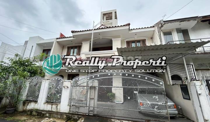 For Sale Super Strategic Comfortable Elite Area House in Senopati Kebayoran Baru South Jakarta