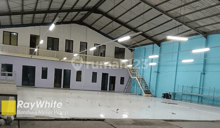 Gudang Mainroad Cibulareng Rancaekek Unfurnished