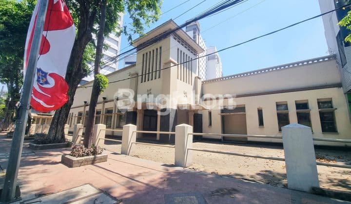 Rumah Usaha Jl. Panglima Sudirman Pusat Kota Lokasi Sangat Strategis Dekat Basuki Rahmat, Tunjungan, Raya Darmo, Pusat Bisnis Dan Komersial.