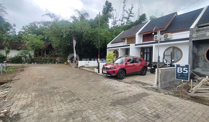 Rumah Cantik Gaya Japanese di Sentolo Jogja Barat