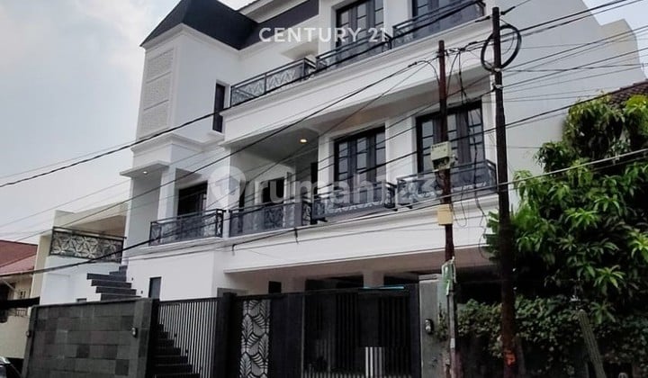 Dijual Rumah Bagus Strategis Di Gandaria Utara Kebayoran Baru Jakarta Selatan