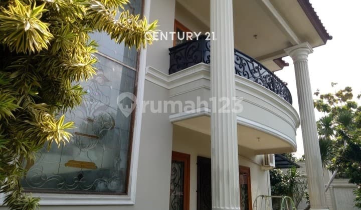 Rumah Klasik Harga Menarik Di Dalam Town House Pesanggrahan Jakarta Selatan