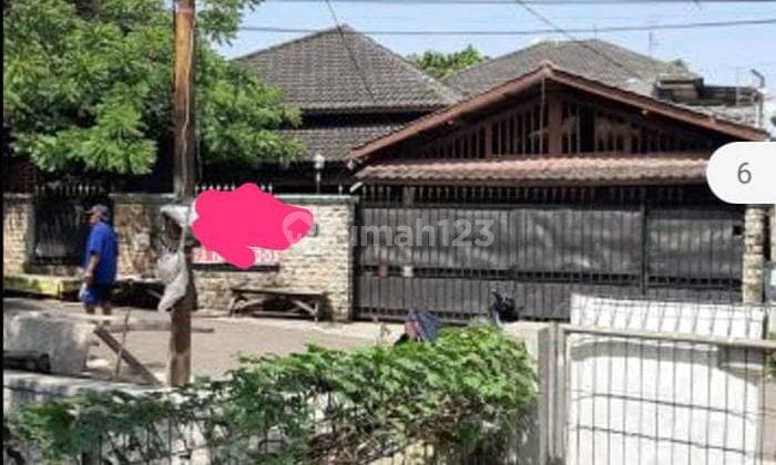 Turun Harga Dijual Cepat Rumah di Jati Padang, Kondisi Unfurnished
