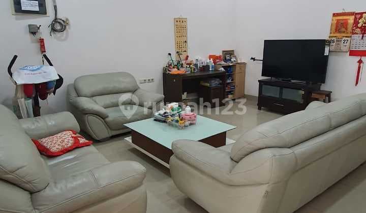 Rumah Siap Huni di Kesehatan Jakarta Pusat, Full Furnished