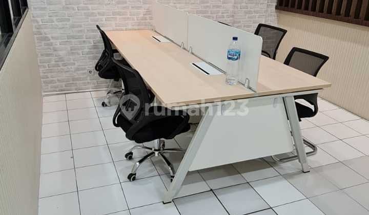 Ruko 4 Lantai Bagus dan Terawat di Seasons City