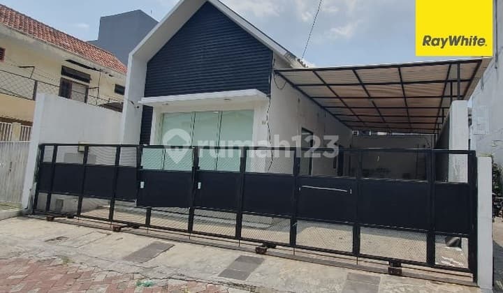 Dijual Rumah Pusat Kota di Jl Ciliwung Darmo Surabaya