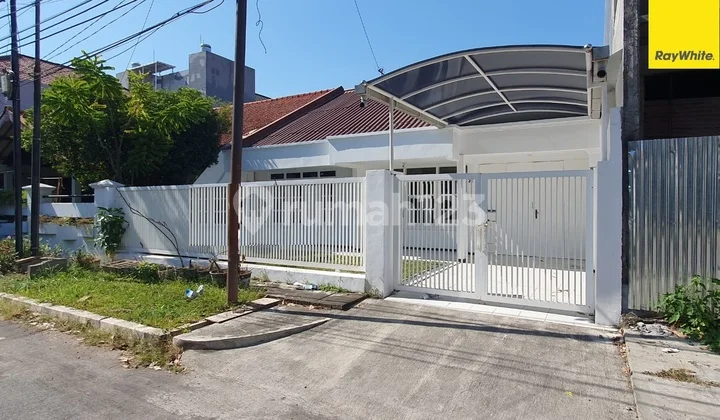 Dijual Rumah SHM di Darmo Permai Selatan Surabaya Dijual Rumah SHM di Darmo Permai Selatan Surabaya