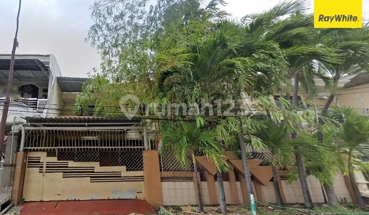 Disewakan Rumah Siap Huni 2 Lantai Dharmahusada Permai Surabaya