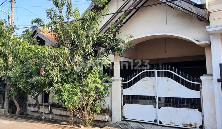 Dijual Rumah SHM di Medokan Asri Utara Rungkut Surabaya