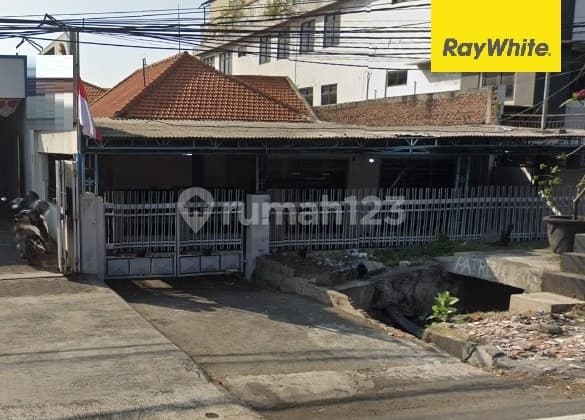 Dijual Rumah di Jalan Perak Timur Surabaya