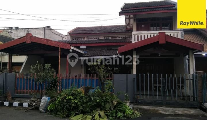 Dijual Rumah 2 Lantai SHM di Wisma Menanggal Surabaya