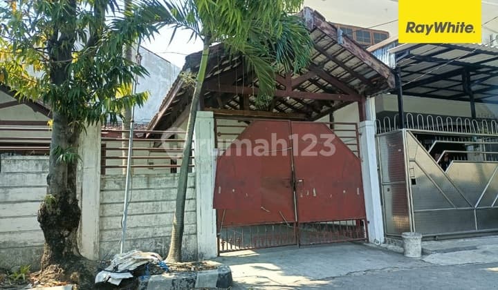 Disewakan Rumah di Darmo Permai Selatan Surabaya