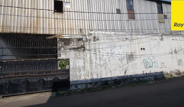 Dijual Rumah 3 lantai di Petemon Barat Surabaya Pusat