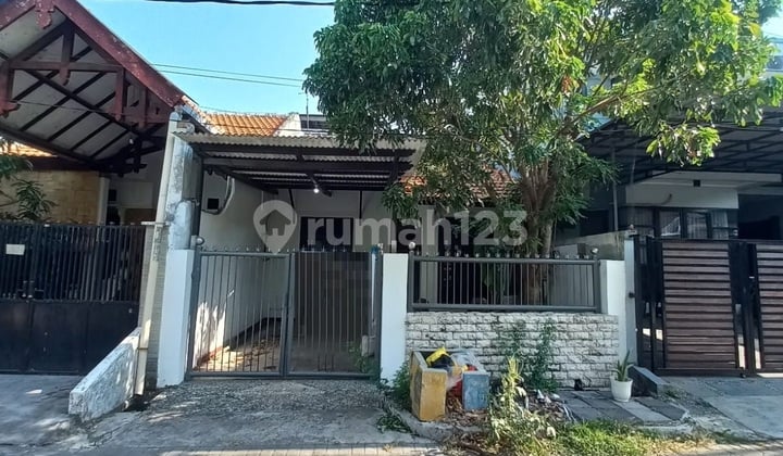 Dijual Rumah di Jalan Kupang Jaya Surabaya Barat