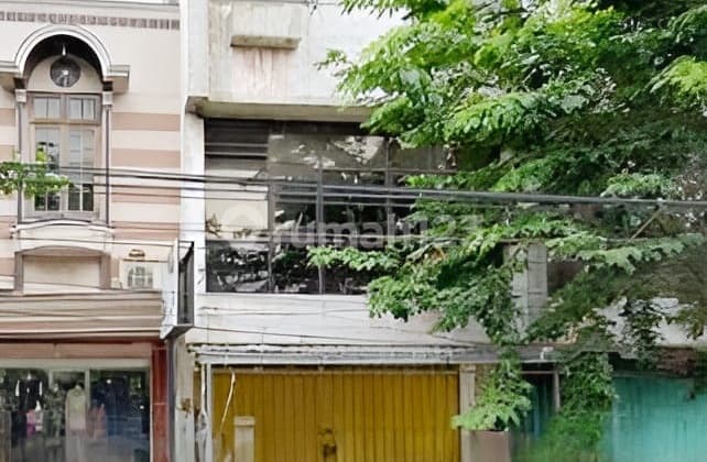 Dijual Ruko di Jalan Pucang Sewu Surabaya