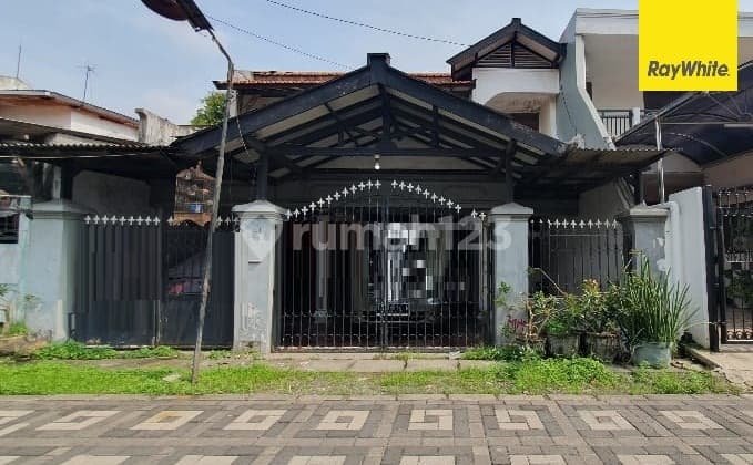 Dijual Rumah 2 Lantai di Bendul Merisi Permai Utara Surabaya
