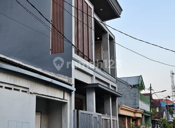 Dijual Rumah 2 lantai di Manukan Indah Surabaya