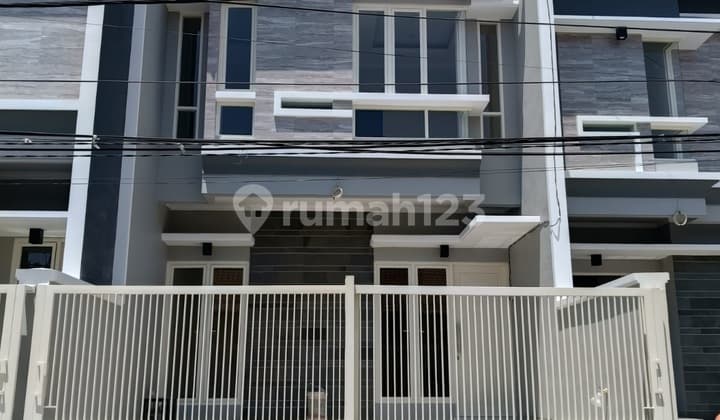 Dijual Rumah 2 lantai di Jemur Wonosari Surabaya