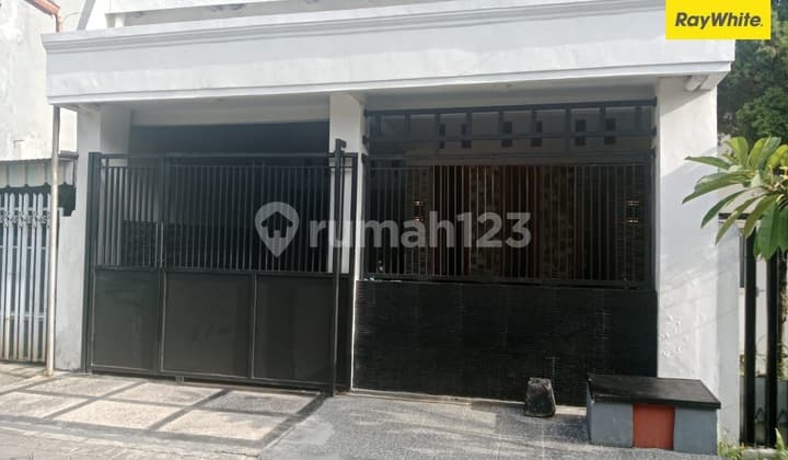 Disewakan Rumah 2 lantai di Jl Tembok Dukuh Surabaya Pusat