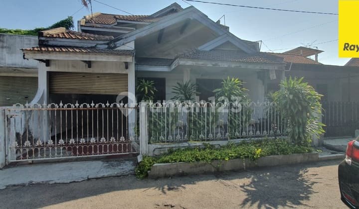 Dijual Rumah 2 Lantai di Jalan Ikan Mungsing Perak Surabaya