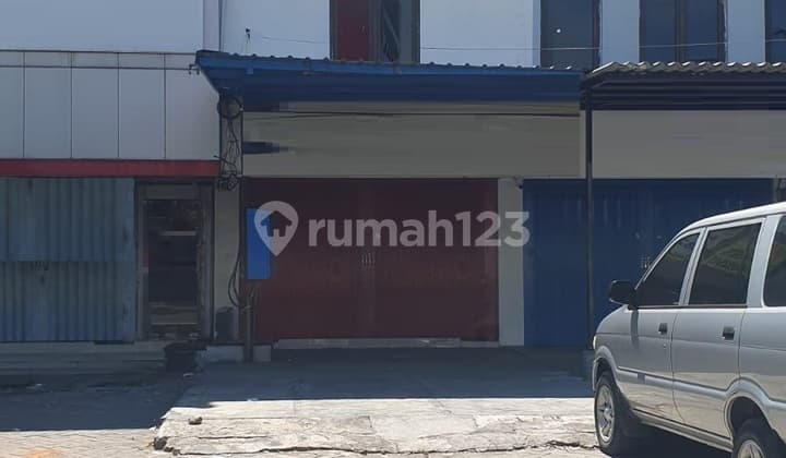 Disewakan Ruko 3 lantai di Nol Jalan Raya Wiyung Surabaya