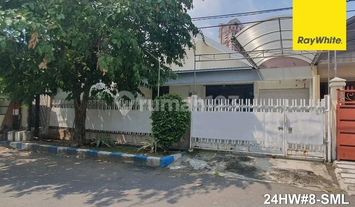Dijual Rumah SHM di Darmo Permai Timur Surabaya Dijual Rumah SHM di Darmo Permai Timur Surabaya