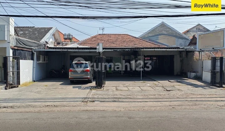 Disewakan Rumah di Raya Tenggilis Mejoyo Surabaya Disewakan Rumah di Raya Tenggilis Mejoyo Surabaya