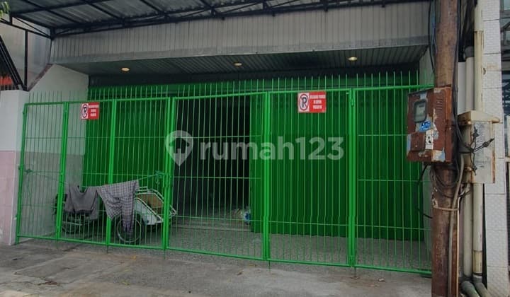 Disewakan Ruko 2 lantai di Jl Tembok Dukuh Surabaya Pusat