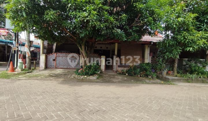 One-story house, good price.