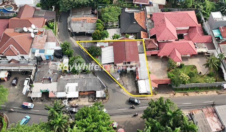 Tanah Hook di Kawasan Bisnis, LT. 346M, S H M