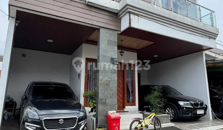 Rumah Mewah 3 Lantai Dekat Pintu Tol Kukusan