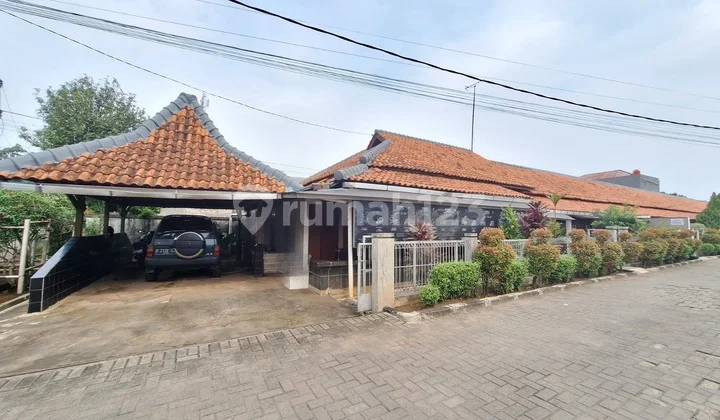 Rumah Kontrakan 11 Unit & Lahan Parkir Di Lingkungan Islami, Bebas Banjir, Lt.794m