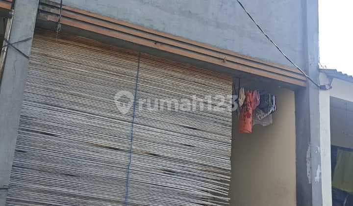 Rumah Kontrakan 6 Unit Dekat Jalan Raya Bogor