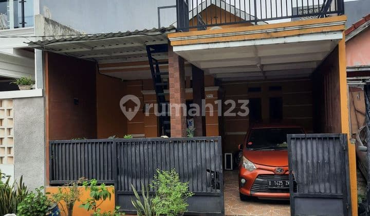 Rumah Nyaman Dalam Komplek Villa Mutiara Dekat Pintu Tol Krukut, Lt. 90 M,turun Harga 1.375 Milyar