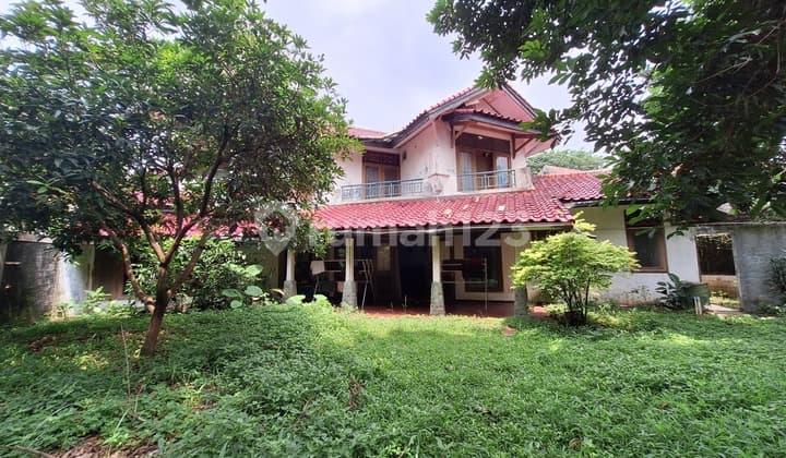 Rumah Usaha Posisi Di Pinggir Jalan Utama, 2 Menit Ke Jak Sel