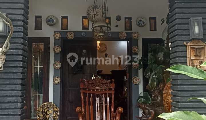 Rumah Teduh & Asri Dekat Pintu Tol Cibubur, Fully Furnished
