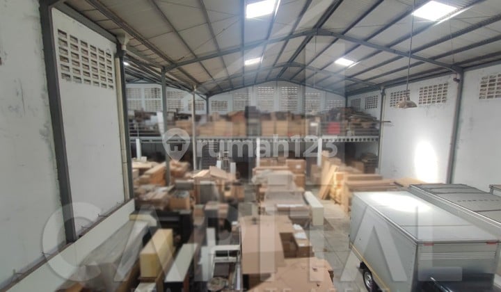 Warehouse Plus Office Nice and Strategic in Antapani